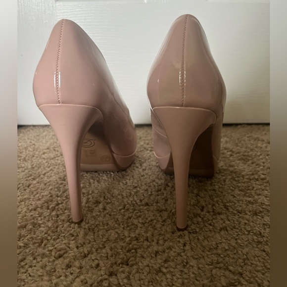 Blush peep toe stilettos - Picture 3 of 4